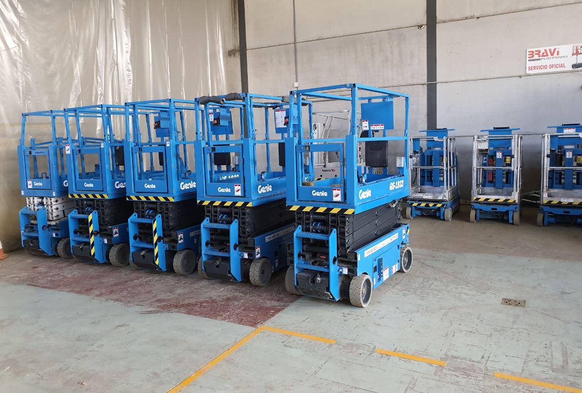 Plataformas Genie 1932 GS en Almacén