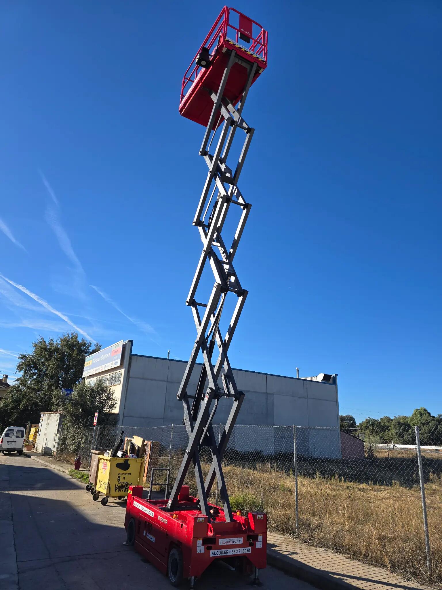 Plataforma MANTALL en Obra - Trabajos en Altura